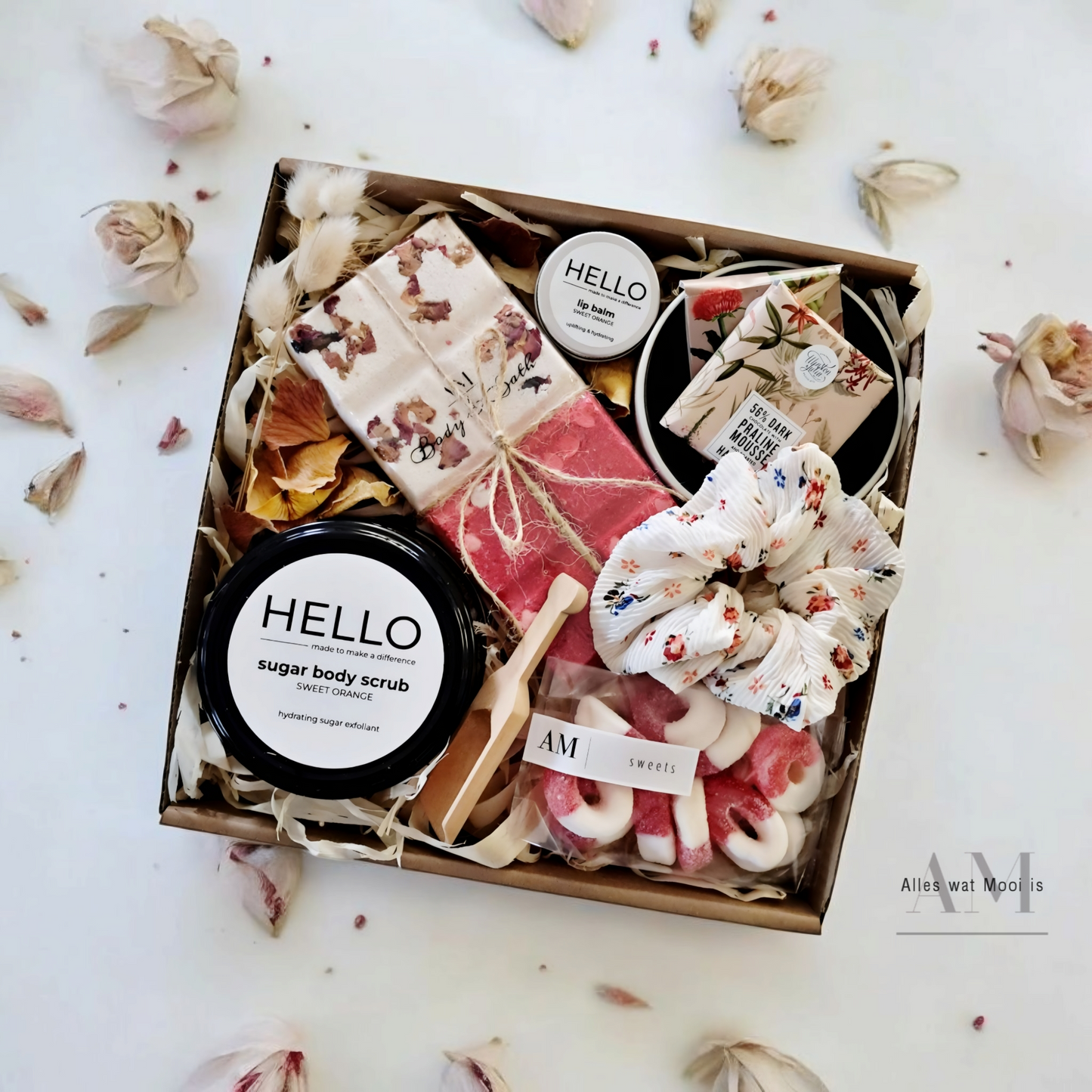 The LUXURY SPOIL Box