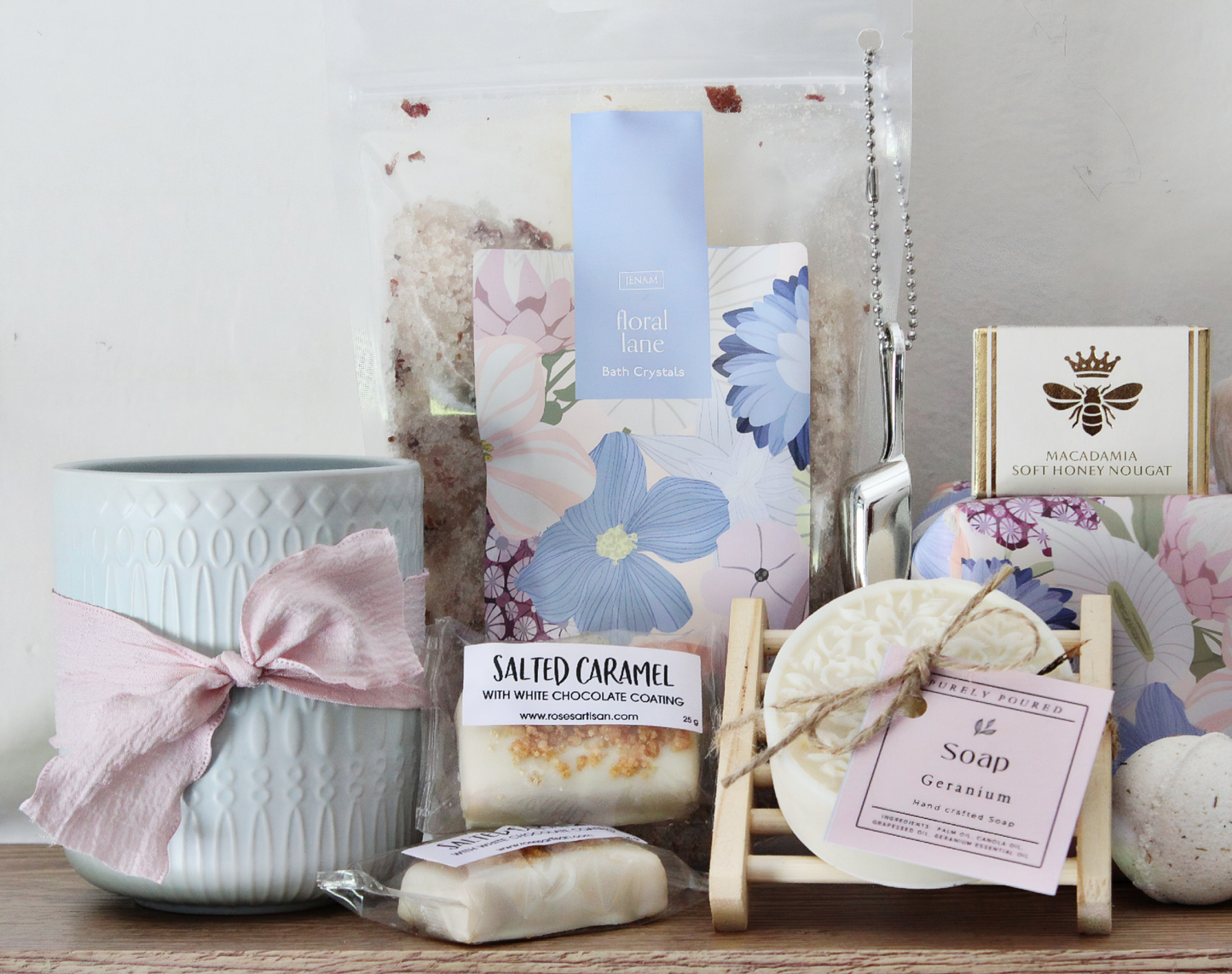 The FLORAL LANE Box